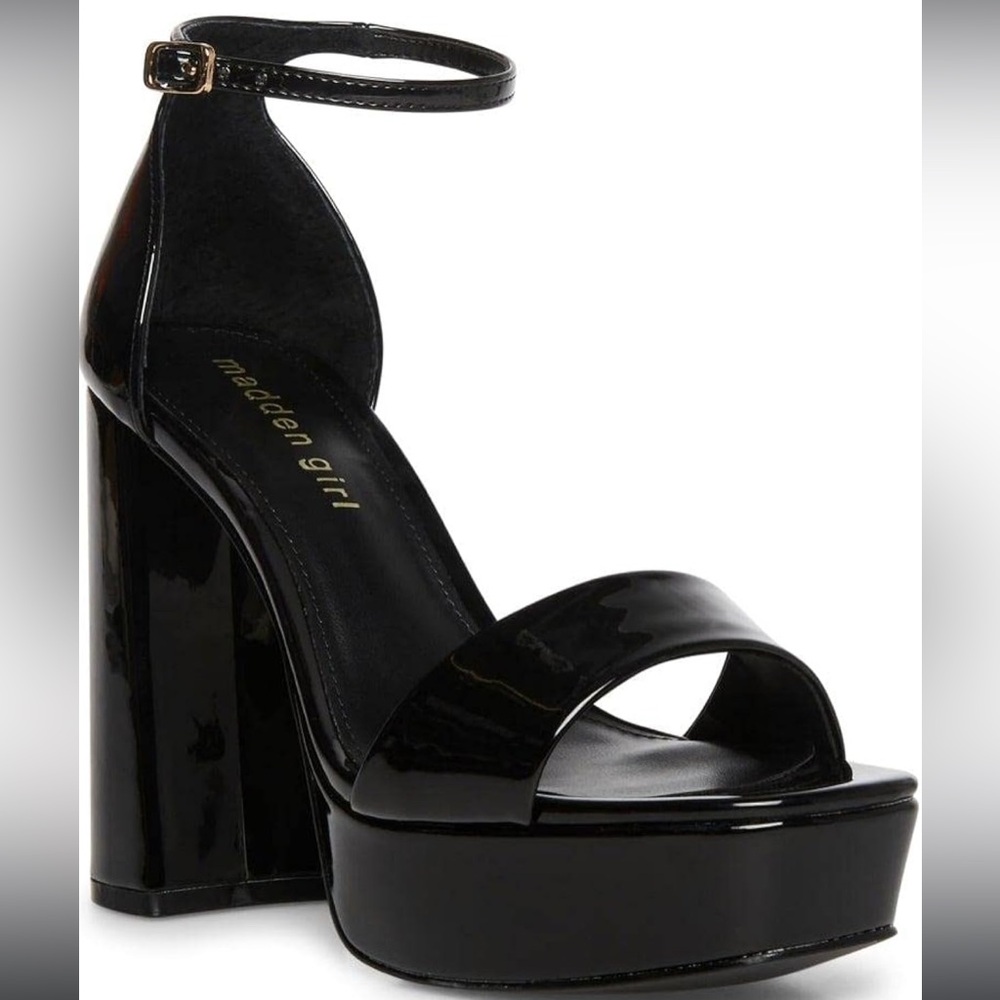 Madden Girl black patent heels 8.5M